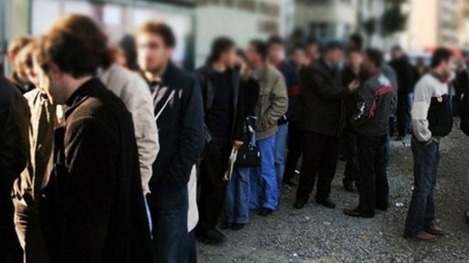 Azərbaycanda 20-25 yaş arasında hər 25 nəfərdən biri iş tapa bilir