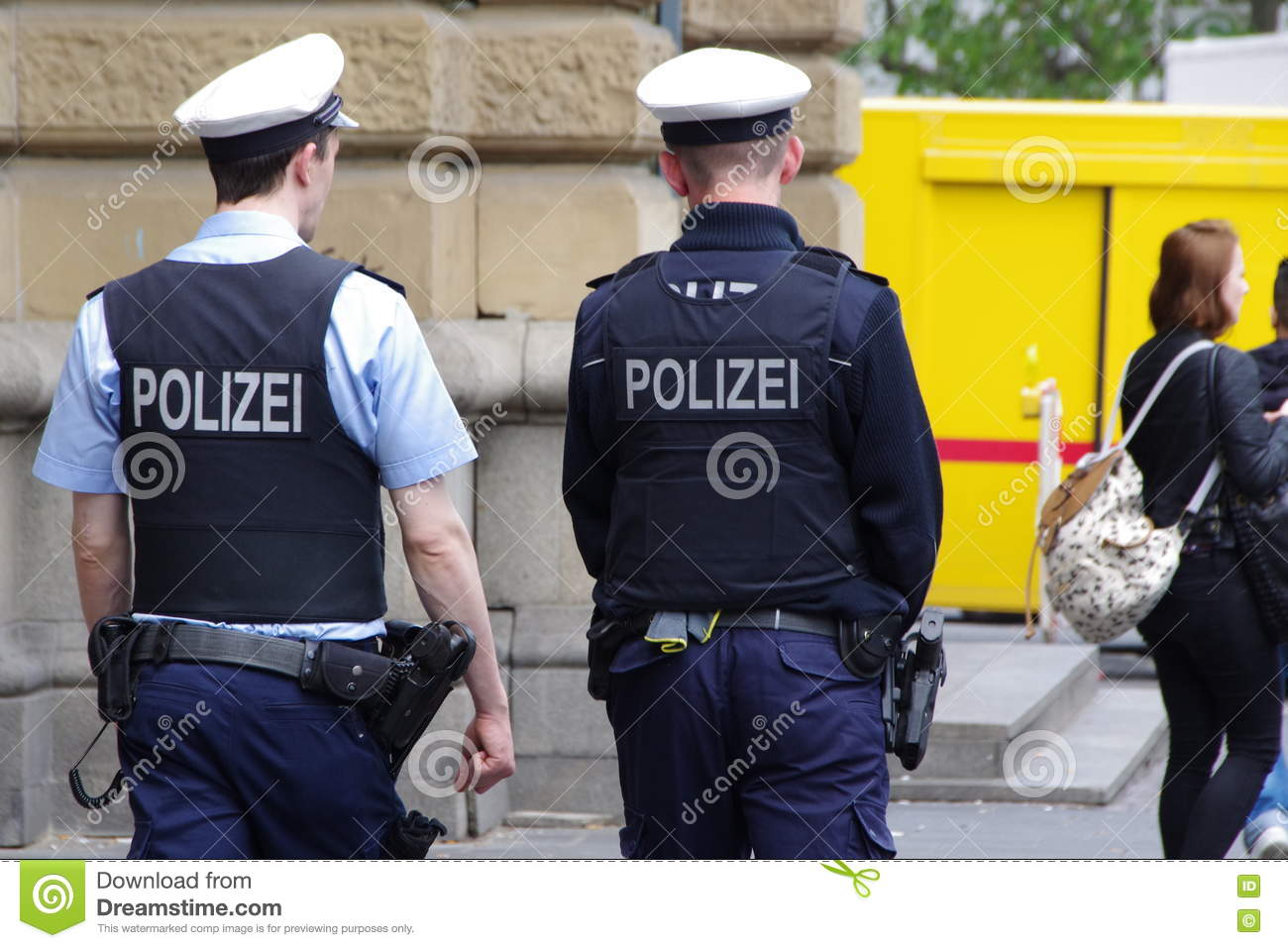 Almaniya kimləri deportasiya edir?