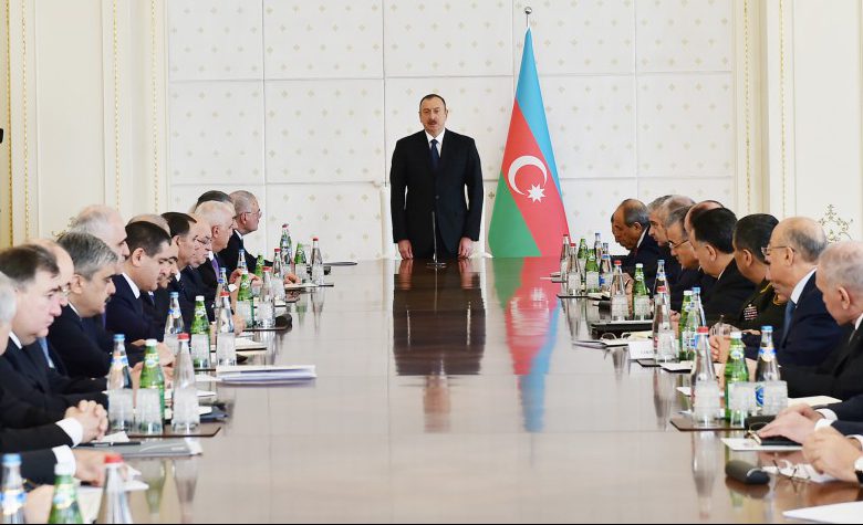 İlham Əliyev güc strukturlarının rəhbərlərini dəyişdi; Köhnə kadrlar yeni vəzifələrdə