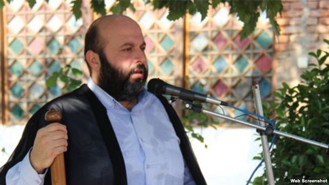 İlahiyyatçının məhkəməsində qalmaqal: 5 nəfər saxlanıldı