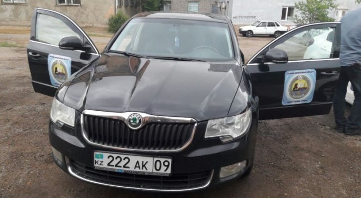 Qazaxıstanda vəzifəli şəxslərə qadağa