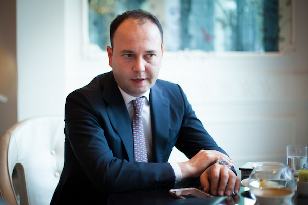 SOCAR-a məxsus şirkətin rəhbəri Mayamidə 5.5 milyon dollara ev alıb FOTO