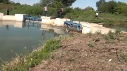 Sabirabadda içməli su anbarında heyvan leşi də tapılır