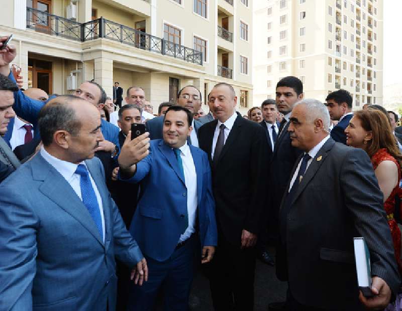Jurnalistlərə göstərilən qayğının, səxavətin səbəbi nədir?