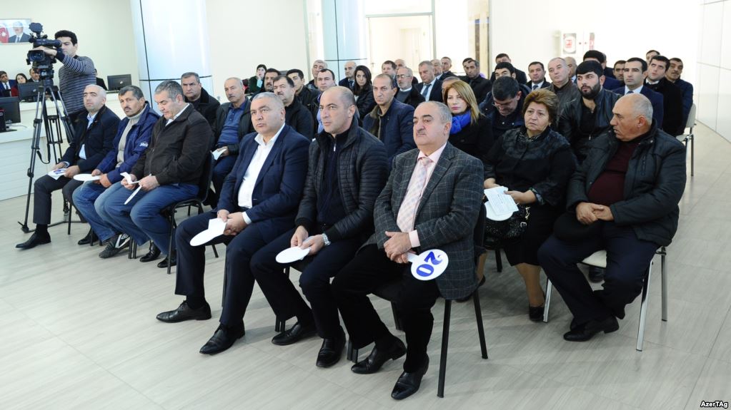 158 səhmdar cəmiyyət dövlətə cəmi 900 manat ödəyib