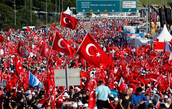 Bü gün Türkiyədə 15 iyul hadisələri  qeyd edilir