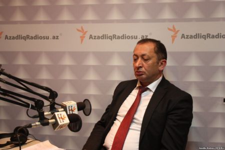 Əlabbas Rüstəmovun işi azaldıldı