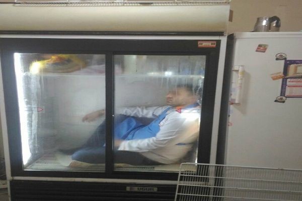 Oğrunu 4 saat soyuducuda saxladılar