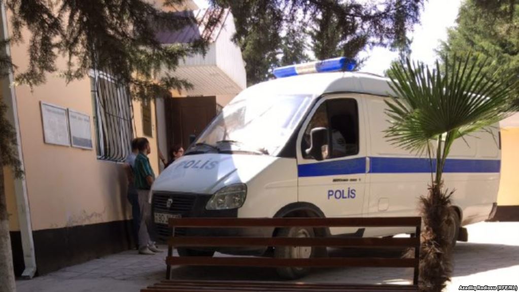 “İşıq məhbusları”na hökm oxundu