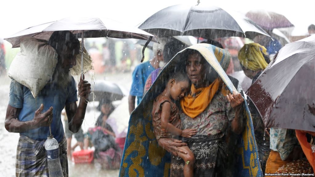Türkiyə baş nazirinin müavini Myanma şəkillərini niyə sildi?