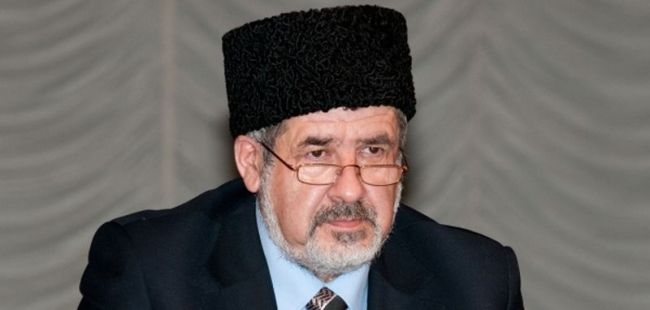 Ədliyyə və Təhsil nazirliklərinin əməkdaşları Rusiyanın Krımı işğalını dəstəkləyiblər