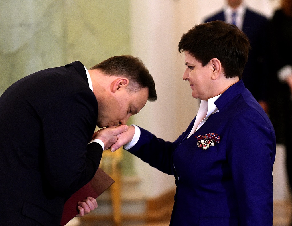 Polşa hökuməti istefaya getdi
