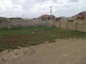 Qobustan sakinlərinin pay torpaqları zəbt edilib (Video)