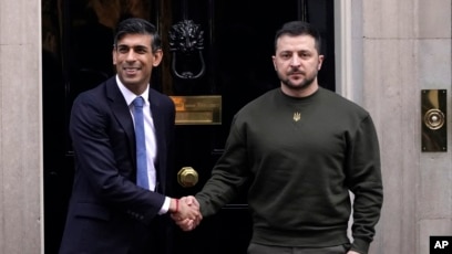 Zelenski Londonda. Ukraynaya silahlar, Rusiyaya sanksiyalar