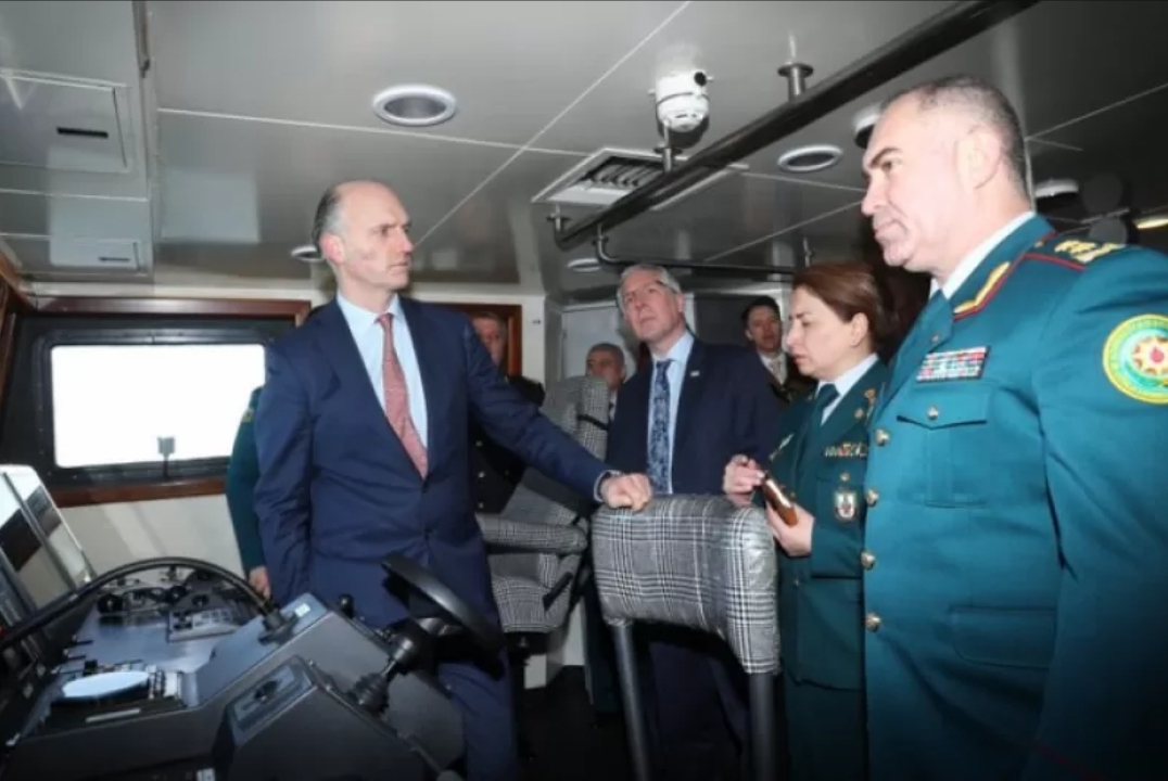 Britaniyanın naziri Bakıda Xəzərdə təhlükəsizlik məsələrini müzakirə edib
