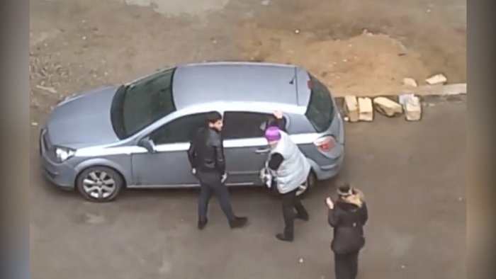 Qaçırılması olay olan qadının həyatı TƏHLÜKƏDƏ – “Narkoman olduğuma dair saxta sənəd çıxarıblar”
