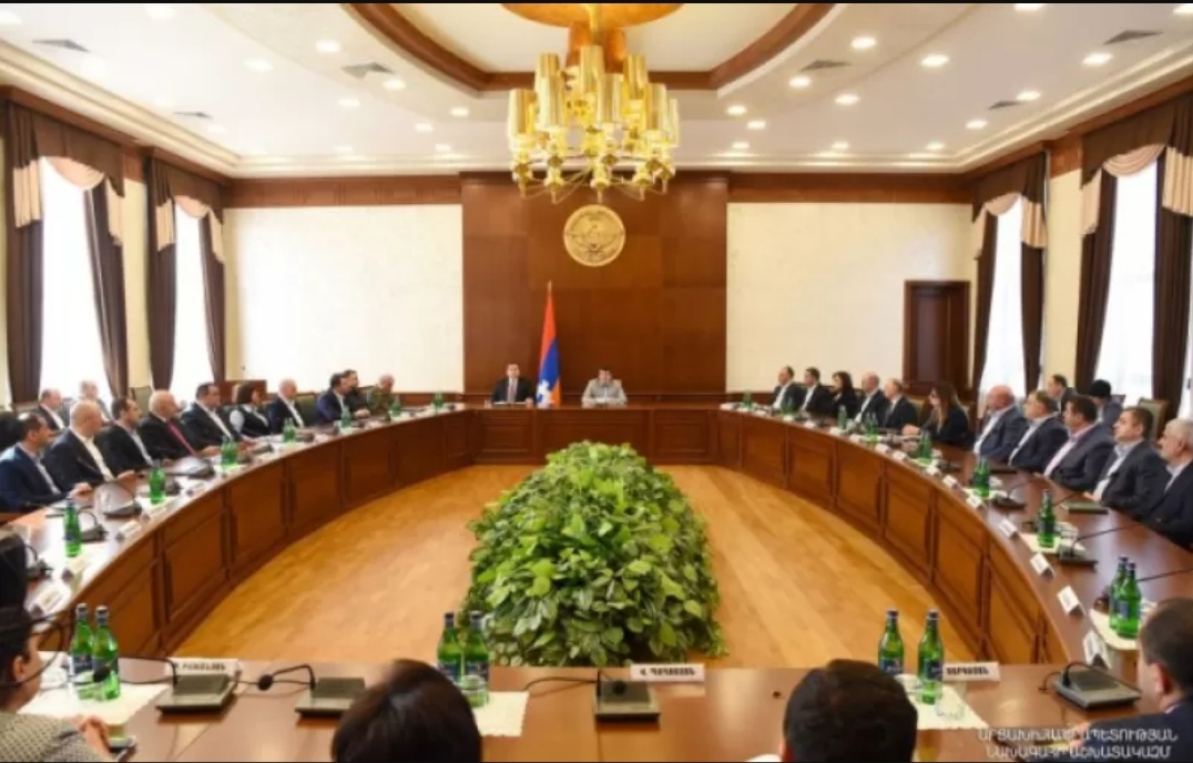 Separatçıların lideri Xocalıda bugünki görüşdən sonra yaranan ümidlərin üstündən xətt çəkib
