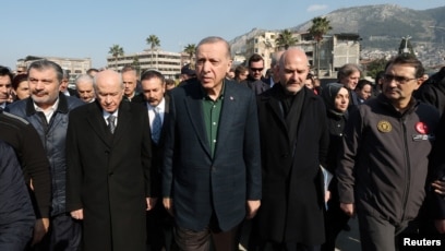 Sorğular Ərdoğanın müxalifətdən geri qaldığını göstərir