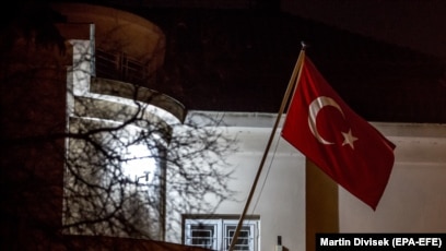 Ermənilərin şikayətinə görə Praqada Atatürkə abidə qoyulmayacaq – Çex mediası