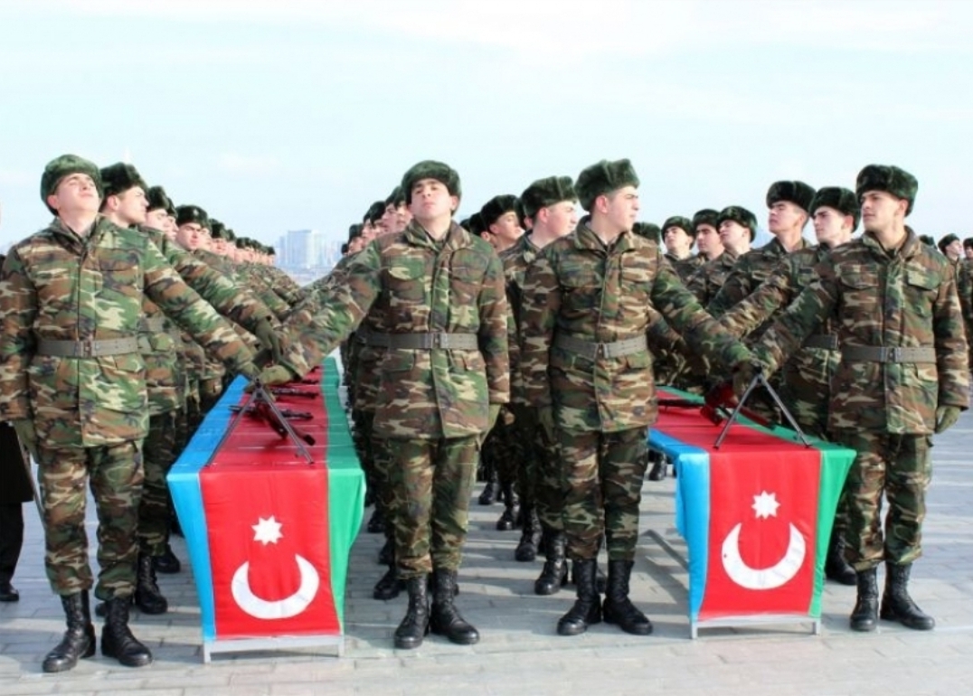 „Ordu quruculuğu başdan-ayağa səhv istiqamətdə aparılır“
