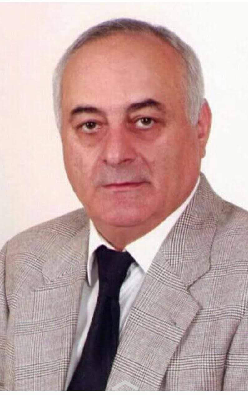Sarsıntı içindəyəm