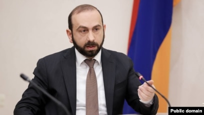 Mirzoyan Bakı ilə sülhün gerçəkləşməməsinin səbəblərindən danışıb